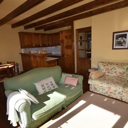 Дом отдыха Casa En Bolvir, Jardin Y Piscina