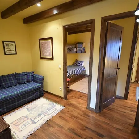 Casa En Bolvir, Jardin Y Piscina * Больвир