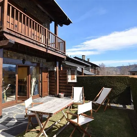 Casa En Bolvir, Jardin Y Piscina Дом отдыха